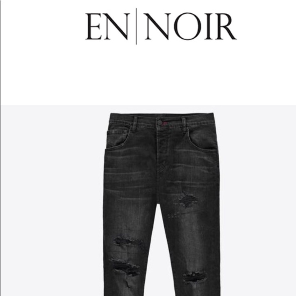 En Noir Black Bleach Wash